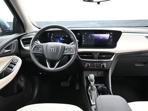 Used 2025 Buick Encore GX Preferred FWD image 10