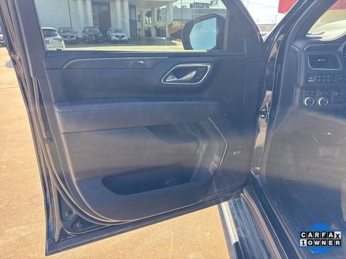 Used 2023 GMC Yukon XL AT4 w/ AT4 Premium Plus Package image 10