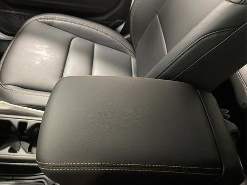 New 2025 Jeep Wrangler Sahara w/ Technology Group image 19