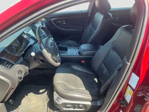 Used 2015 Ford Taurus Limited FWD image 9