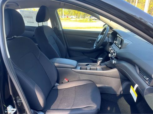 New 2025 Nissan Sentra S image 6
