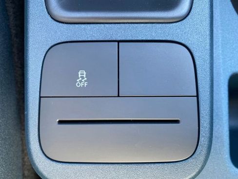 New 2025 Ford Maverick XLT image 33