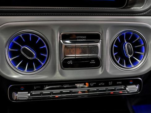 Used 2025 Mercedes-Benz G 63 AMG 4MATIC image 27