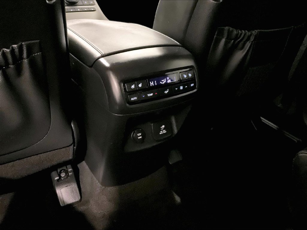 Used 2023 Hyundai Palisade SEL w/ Premium Package AWD/4WD image 29