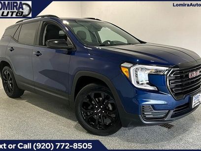 Used 2022 GMC Terrain SLE w/ Driver Convenience Package