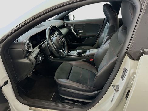 Used 2023 Mercedes-Benz CLA 250 4MATIC image 13