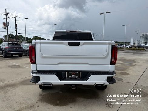Used 2023 GMC Sierra 1500 AT4 w/ AT4 Premium Package AWD/4WD image 6