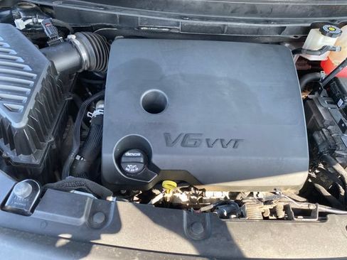 Used 2023 Chevrolet Traverse RS AWD/4WD image 24
