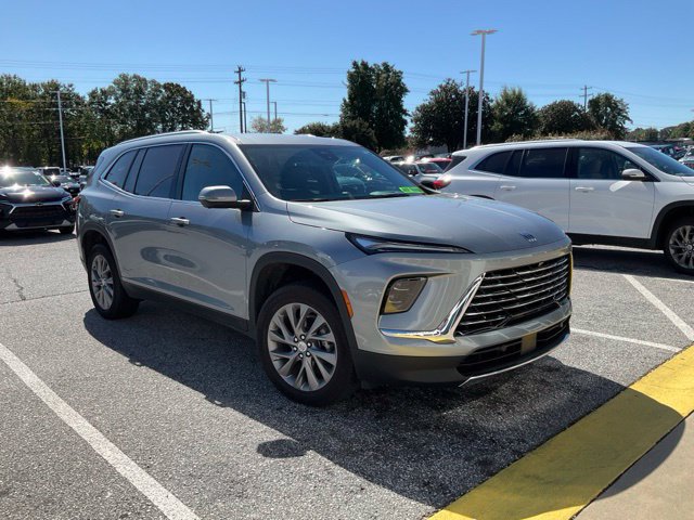 Used 2026 Buick Enclave Preferred FWD image 1