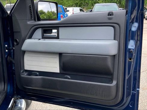Used 2014 Ford F150 XLT w/ Equipment Group 302A Luxury AWD/4WD image 21