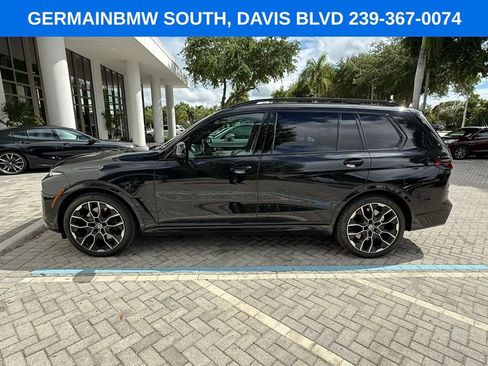 Certified 2023 BMW X7 M60i AWD/4WD image 5