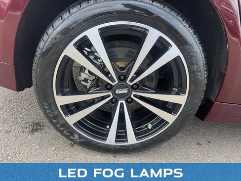 Used 2017 Ford Fusion SE w/ Fusion SE Technology Package AWD/4WD image 14
