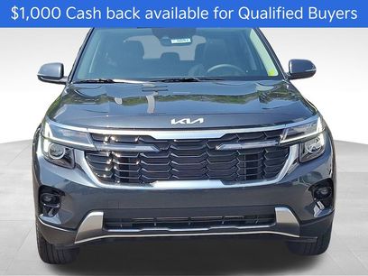 New 2026 Kia Seltos EX w/ EX Sunroof Package