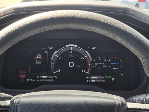 Used 2026 Toyota Tundra Capstone AWD/4WD image 15