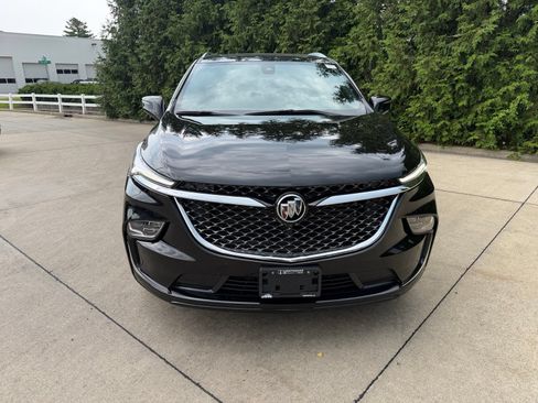 Used 2024 Buick Enclave Avenir w/ Avenir Technology Package AWD/4WD image 6