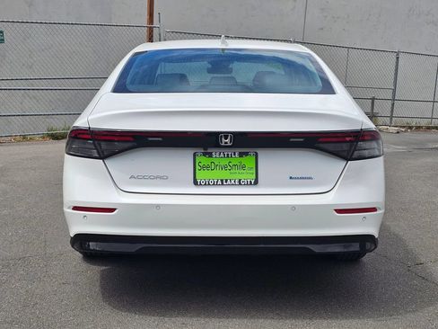 Used 2023 Honda Accord EX-L image 6