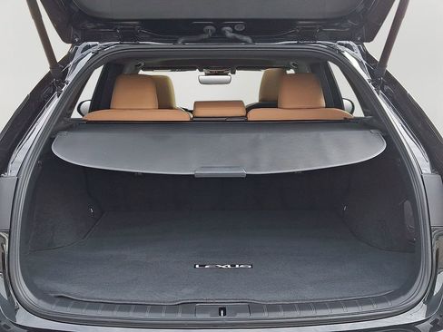 Used 2024 Lexus RX 350 Premium w/ Accessory Package (Z1) image 27