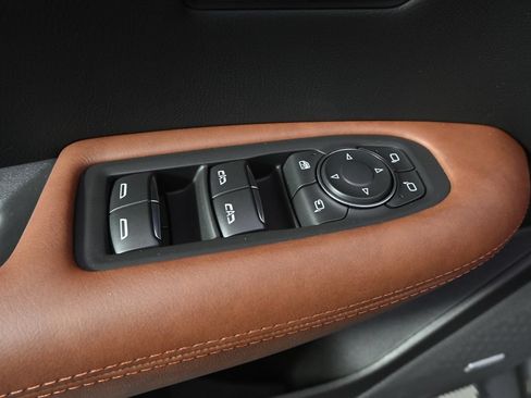 New 2026 Cadillac XT5 Premium Luxury w/ Driver Assist Package AWD/4WD image 23