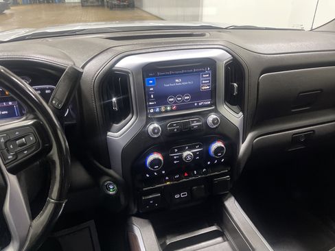 Used 2019 GMC Sierra 1500 SLT w/ SLT Premium Package image 29