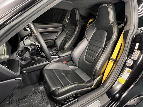 Used 2021 Porsche 911 Turbo S image 3