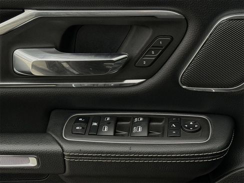 Used 2022 RAM 1500 Laramie image 22