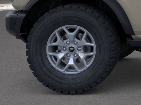 New 2025 Ford Bronco Badlands image 22