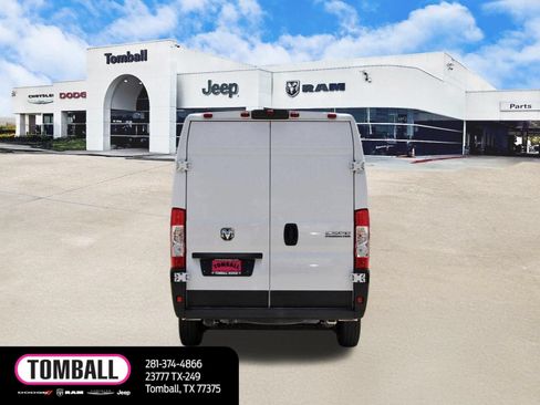 Used 2025 RAM ProMaster 2500 w/ Convenience Group FWD image 6