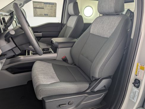 New 2026 Ford F250 XLT w/ XLT Premium Package image 12