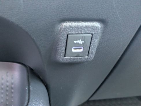 Used 2025 Toyota Corolla LE image 23