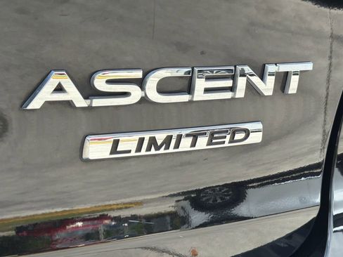 Used 2022 Subaru Ascent Limited AWD/4WD image 11
