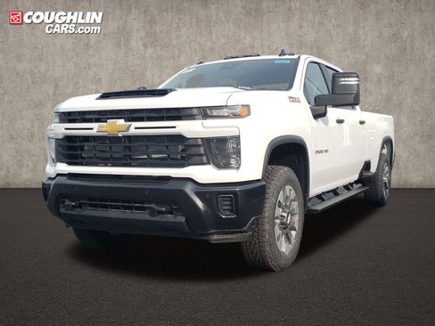 New 2026 Chevrolet Silverado 2500 Custom w/ Custom Value Package AWD/4WD image 1