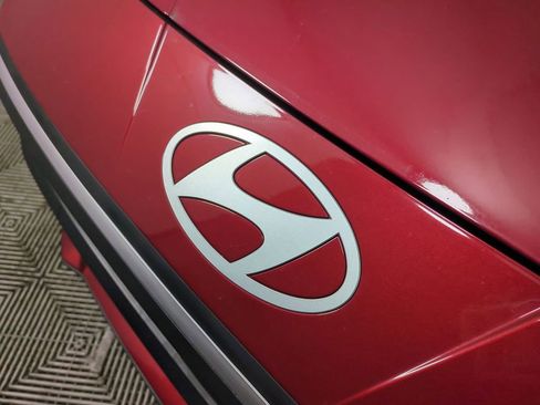 Certified 2026 Hyundai Elantra SE image 13