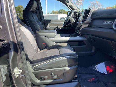 Used 2024 RAM 3500 Laramie w/ Night Edition image 31