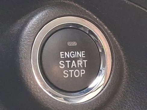 Used 2020 Subaru Ascent Premium w/ Convenience Package image 28