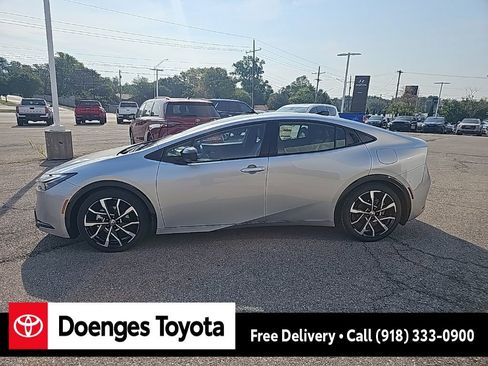 New 2026 Toyota Prius Plug-In Hybrid w/ Limited Premium Package image 8