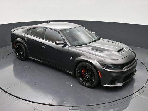 Used 2022 Dodge Charger SRT Hellcat w/ Harman/Kardon Audio Group RWD image 18