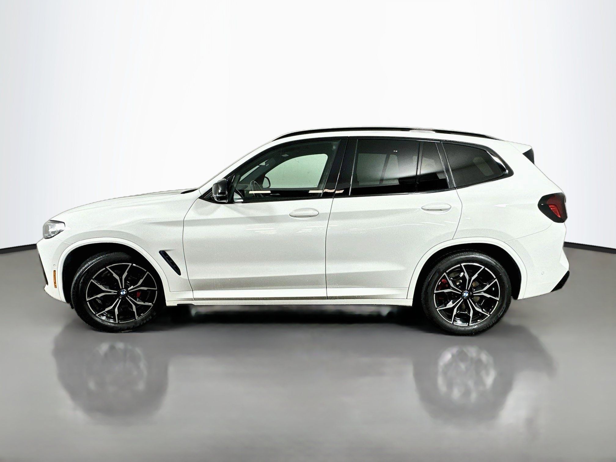 Used 2022 BMW X3 M40i w/ Premium Package AWD/4WD image 4