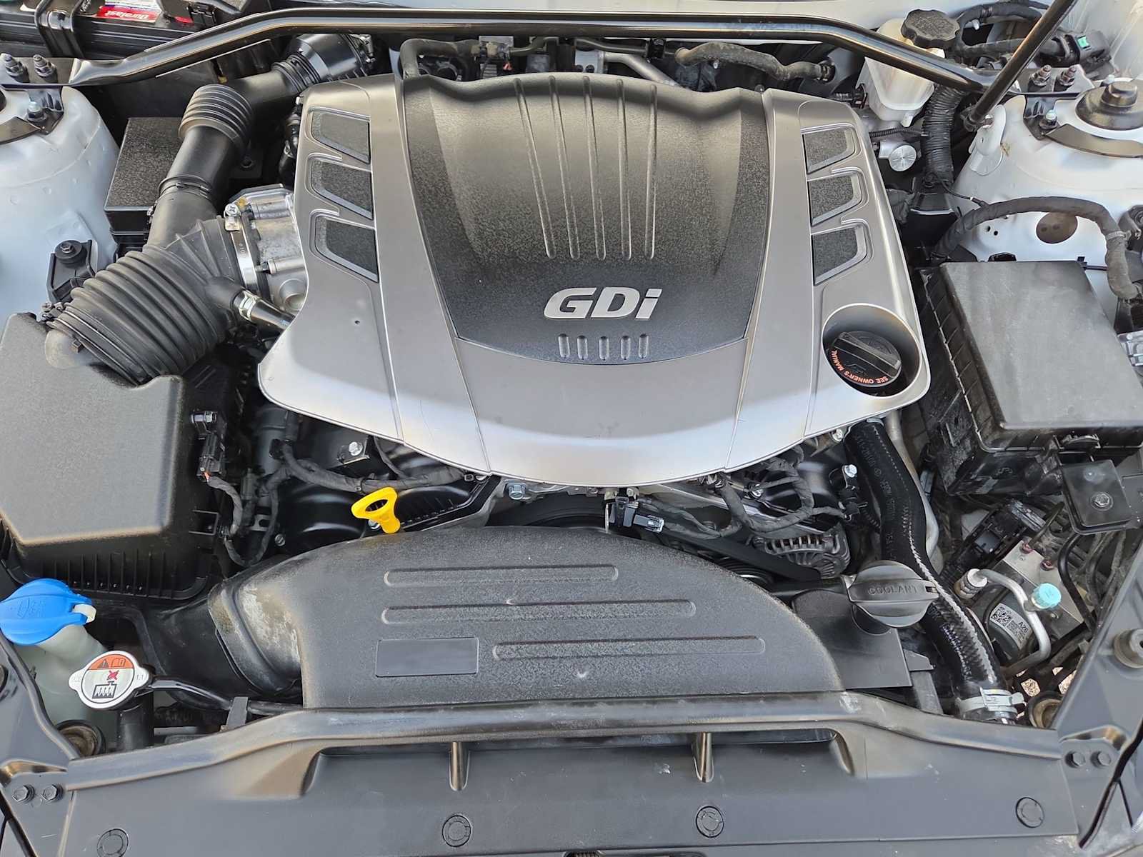 Used 2015 Hyundai Genesis 3.8 RWD image 13