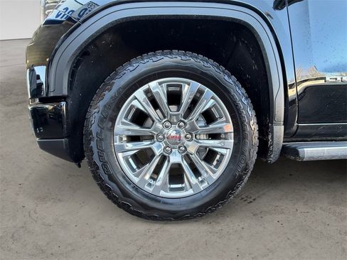 Used 2024 GMC Sierra 1500 Denali w/ Technology Package image 14