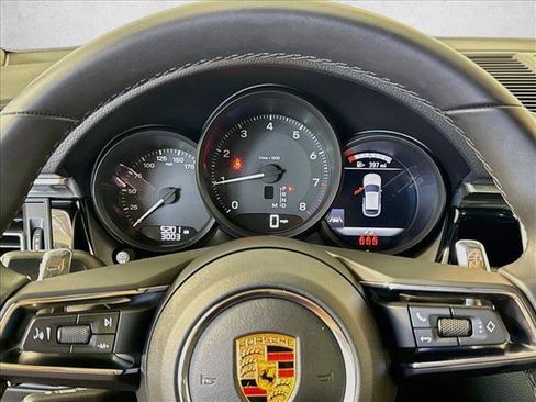 Certified 2026 Porsche Macan Turbo AWD/4WD image 14