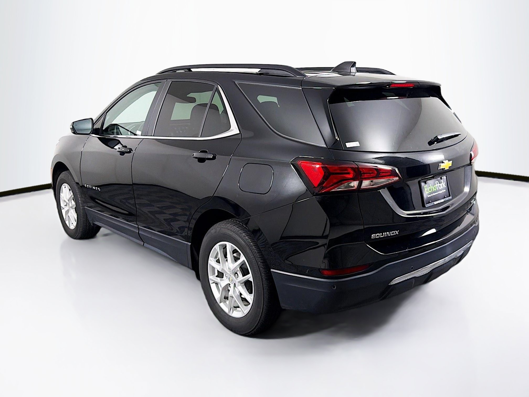 Used 2024 Chevrolet Equinox LT AWD/4WD image 5