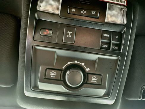 Used 2022 Toyota Tacoma TRD Off-Road w/ TRD Premium Off Road Package AWD/4WD image 20