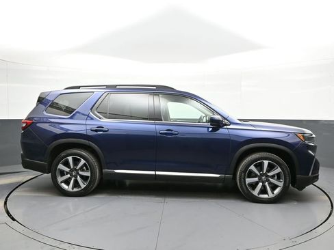 Certified 2024 Honda Pilot Elite image 5