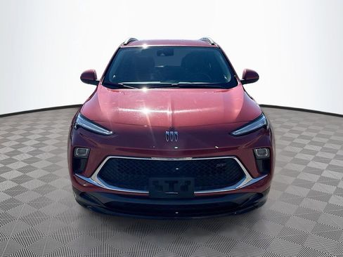 Used 2024 Buick Encore GX Sport Touring image 2