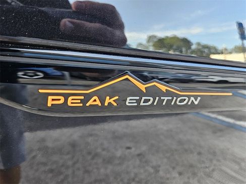 New 2026 Volkswagen Atlas Peak Edition image 20