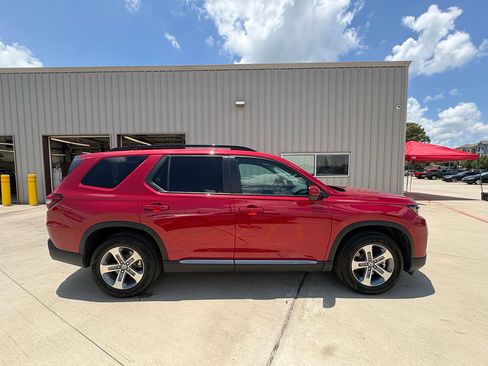 Certified 2026 Honda Pilot EX-L image 9