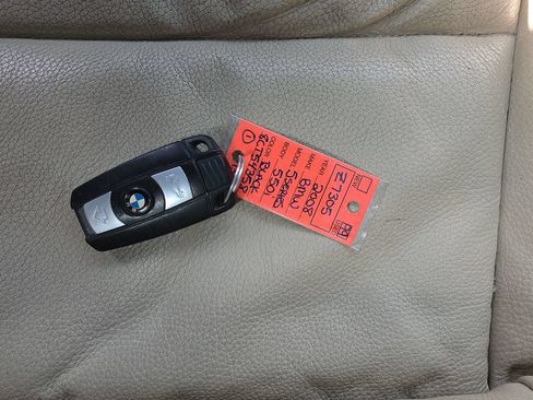 Used 2008 BMW 550i Sedan RWD image 28