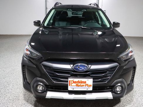 Used 2023 Subaru Outback Limited AWD/4WD image 4