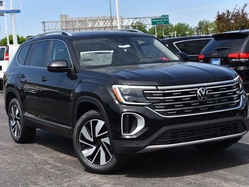 New 2026 Volkswagen Atlas SEL image 2