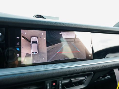 New 2026 Porsche Cayenne S image 19